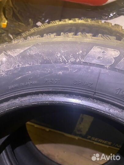 Bridgestone Blizzak Spike-01 195/60 R15 88T