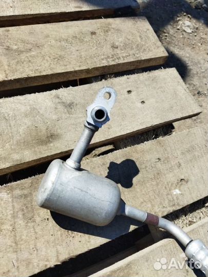 Трубки кондиционера Lexus Ls600Hl UVF46 2UR-FSE