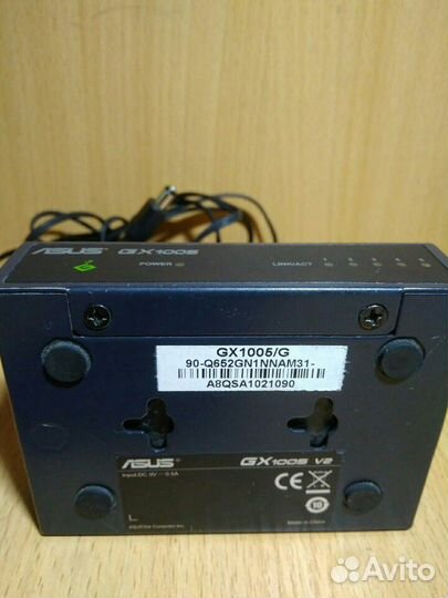 Коммутатор (Gigabit Switch)