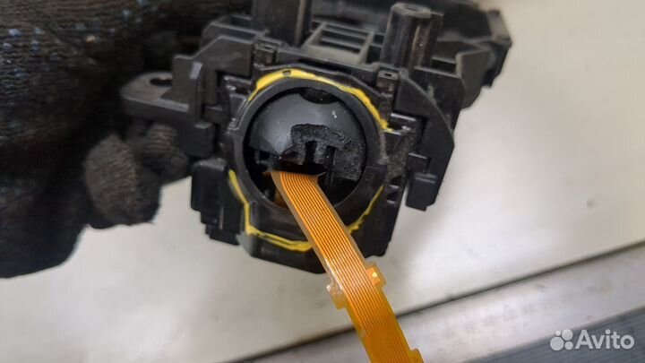 Переключатель поворотов Mazda CX-30, 2021