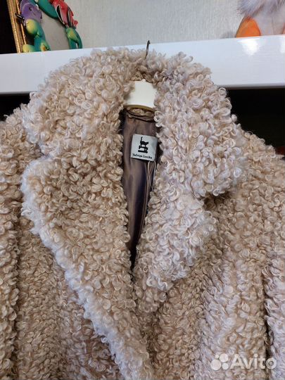 Шуба из бобрика