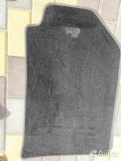 Автомобильные коврики ворсовые