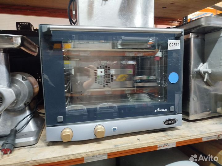 Конвекционая печь unox