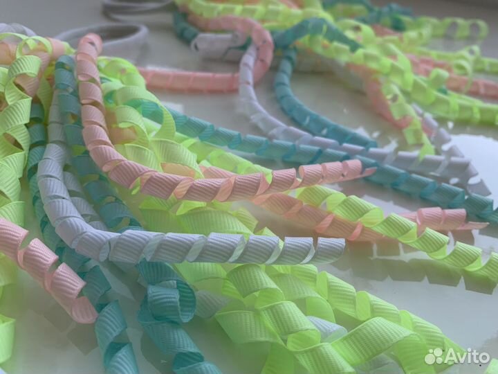 Аксессуары для девочки заколки рещинки банты