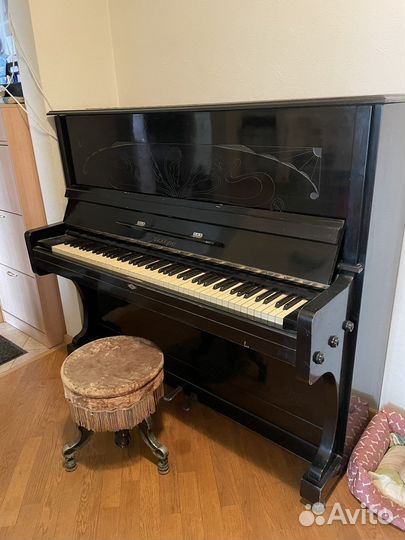 Пианино аккорд