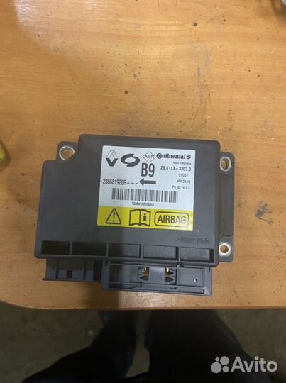 Блок управления AIR BAG Renault Megane 3 Fluence