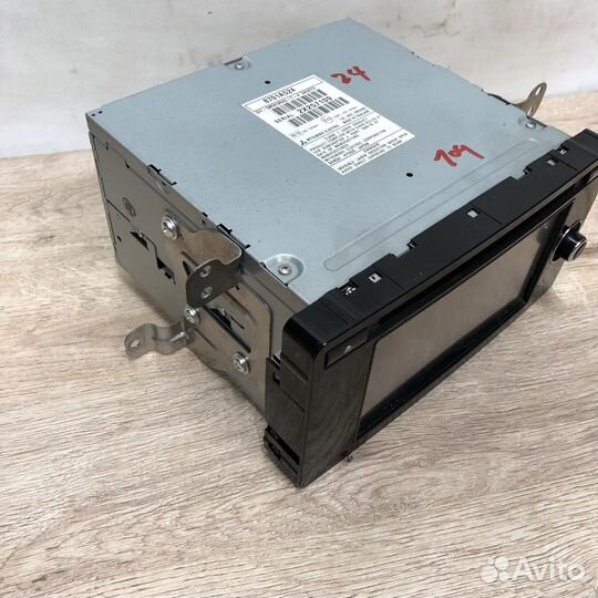 Магнитола Mitsubishi Outlander 3