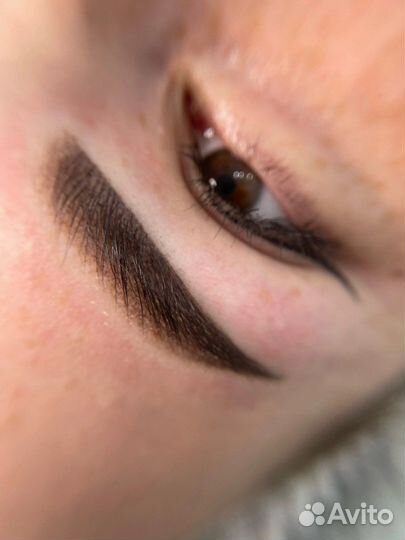 Модель на перманентный макияж бровей/губ/век