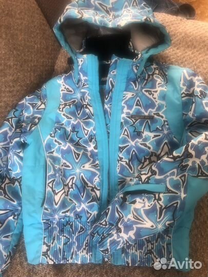 Горнолыжный костюм и горнолыжные брюки