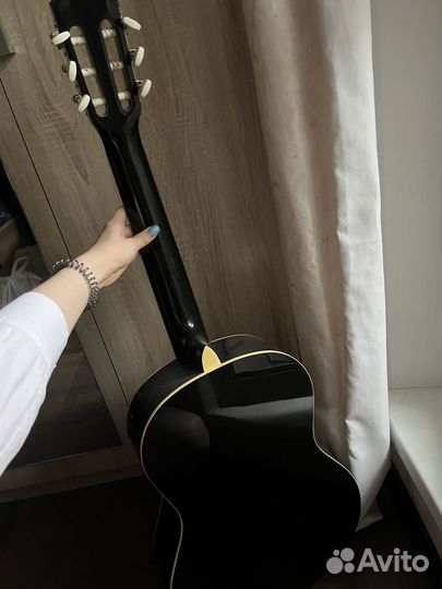 Гитара классическая