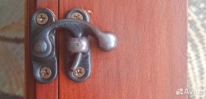 Ключница настенная из дерева