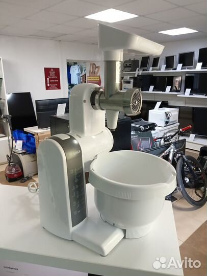 Кухонная машина Bosch MUM4855