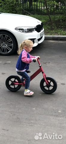 Легкий беговел