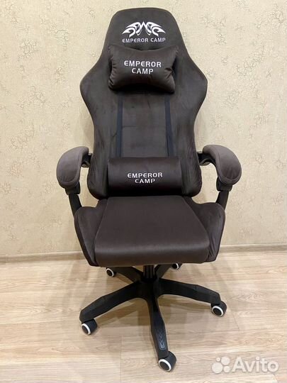 Компьютерное игровое кресло новое