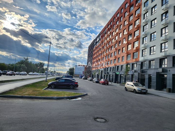 2-к. квартира, 45 м², 8/16 эт.