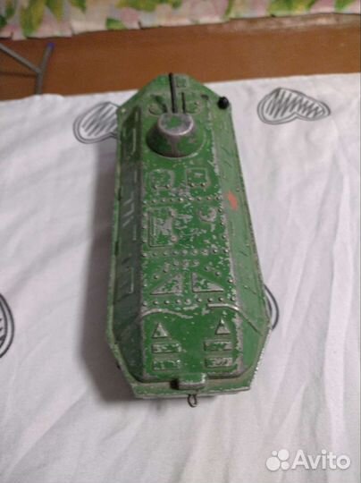 Металлический танк СССР