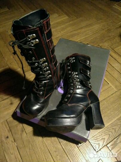 Ботинки Demonia