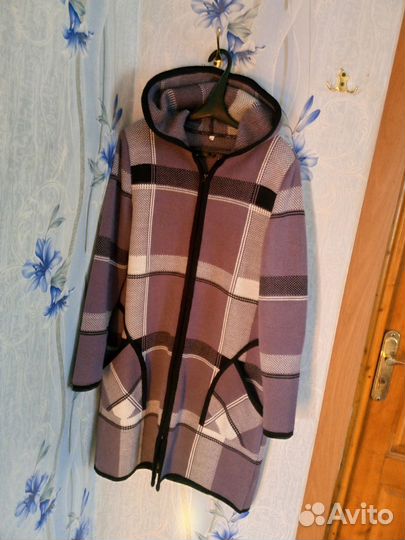 Кардиган женский, состояние отличное, размер 50