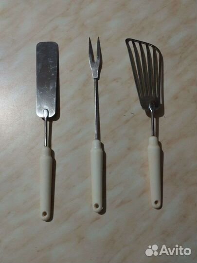 Столовые приборы