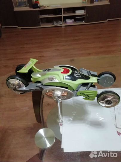 Радиоуправляемая машинка трансформер