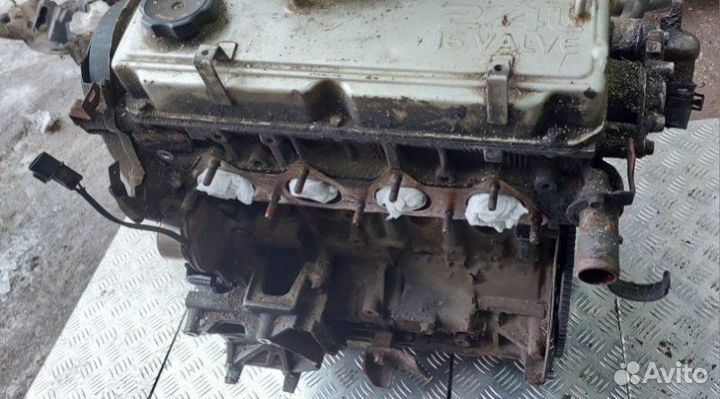 Двигатель Mitsubishi Galant 4G64 2002