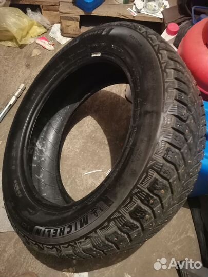 Michelin X-Ice North 215/60 R17