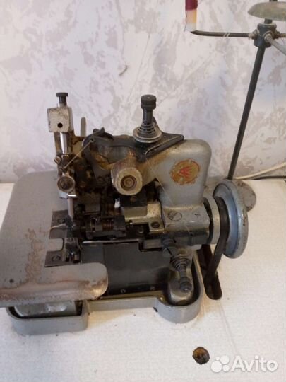 Оверлок для швейной машины