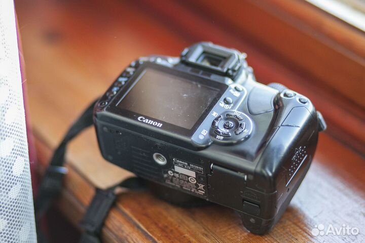 Фотоаппарат Canon 400D