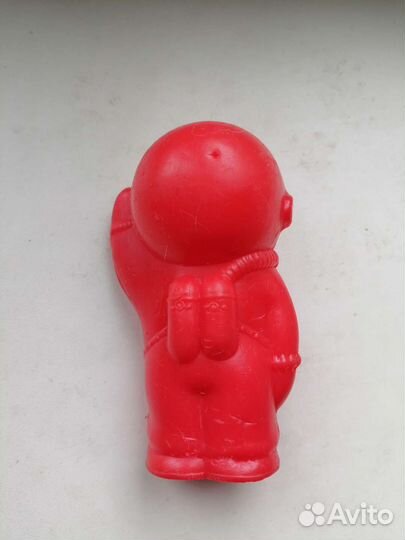 Игрушка космонавт СССР