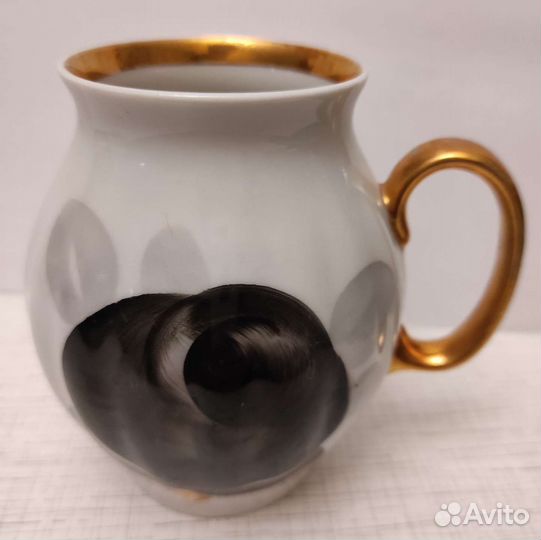 Молочники, чайные чашки