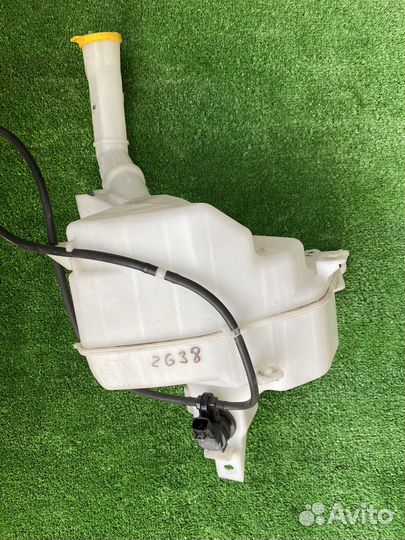 Бачок омываетля mazda 3 bl