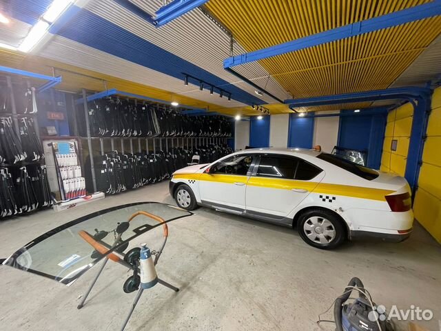 Лобовое стекло на Шкода Октавия