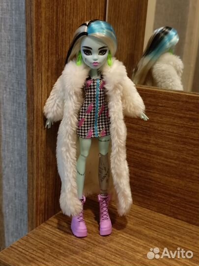 Сутенёрская шуба для монстер хай