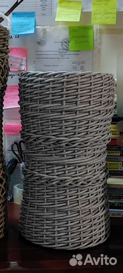 Кашпо из ротанга