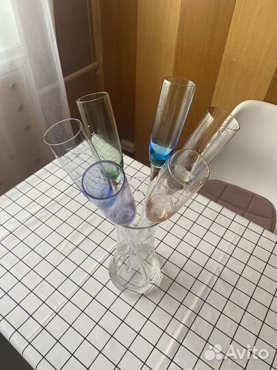 Необычные бокалы без ножек