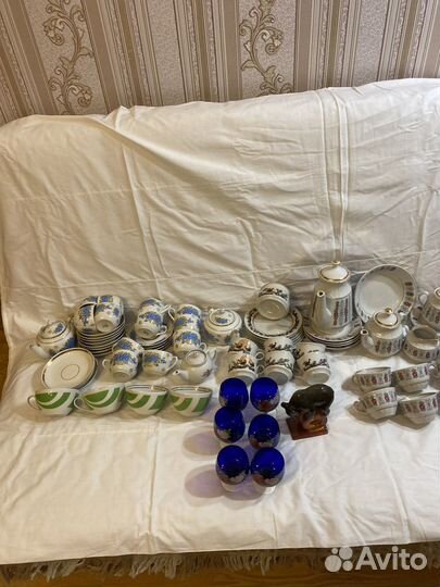 Фарфоровый Чайный сервиз вазы и тд СССР