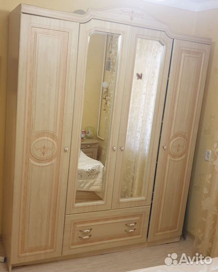 Спальный гарнитуры бу