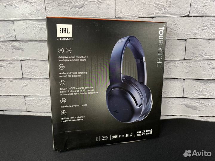 Наушники JBL Tour One M2