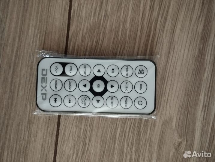 Фоторамка цифровая dexp MP-79 HD Elegance