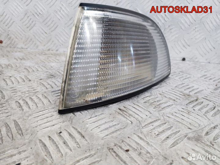 Указатель поворота левый Audi A4 B5