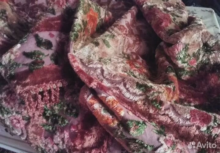 Скатерть. Длинноворсовой бархат- плюш