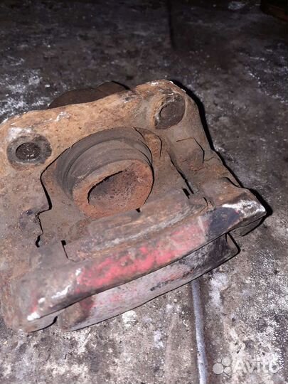 Передний тормозной суппорт lifan breez