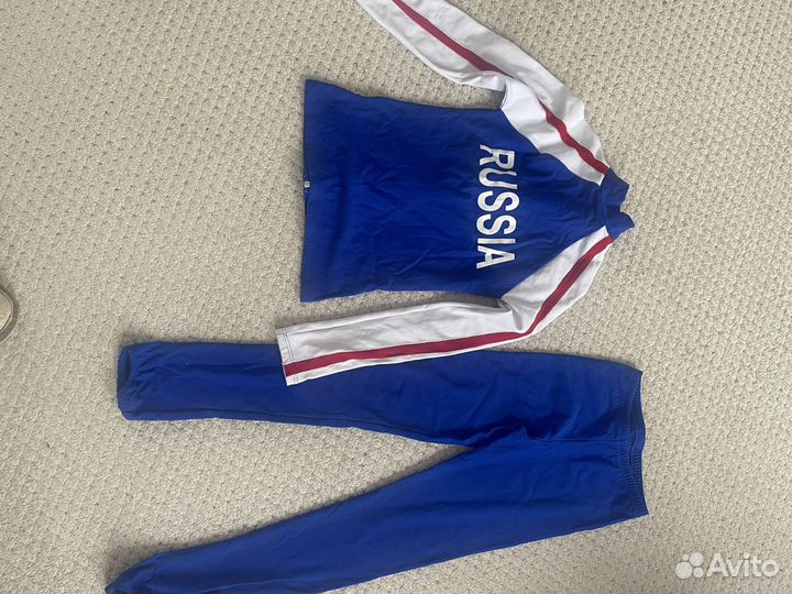 Костюм для фигурного катания