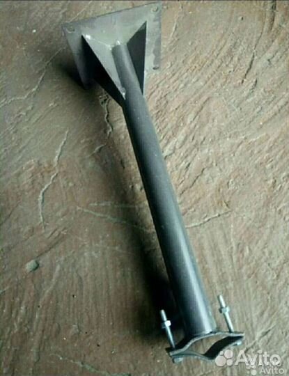 Кронштейн раздвижной для антенной мачты