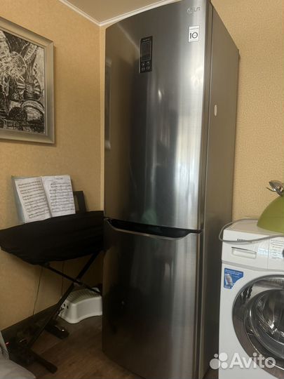 Холодильник lg