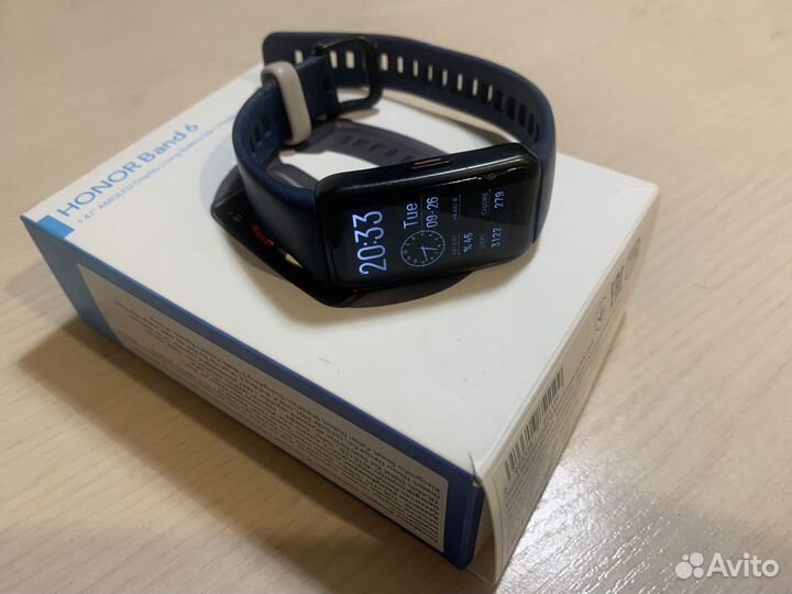 Умные часы Honor Band 6