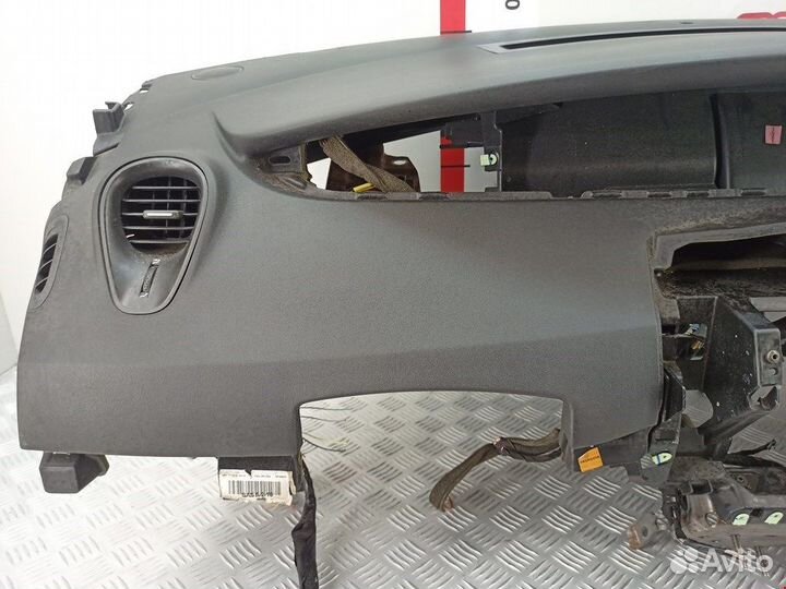 Торпедо (панель передняя) для Renault Scenic 2