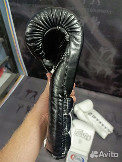 Боксерские перчатки Fairtex BGL7 black