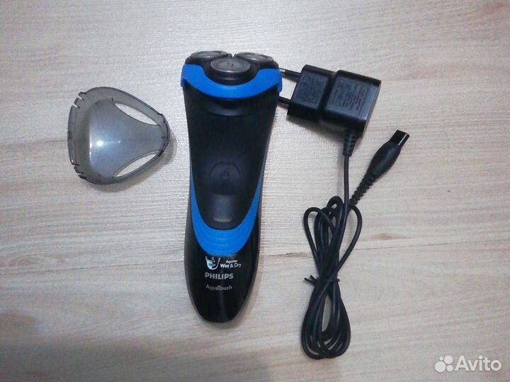 Электробритва Philips ат750