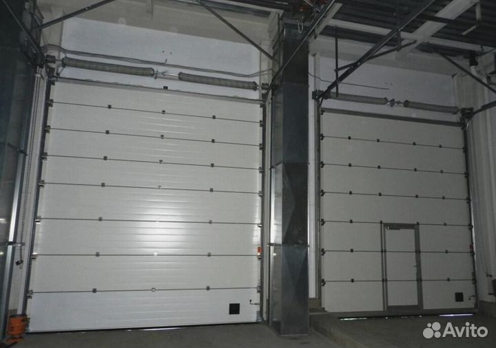 Секционные ворота